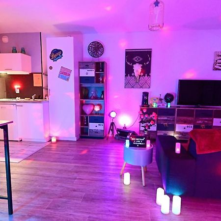 Luxe Sauna Privatif Et Grand Bain Jacuzzi A Deux A Biscarosse Plage Pour Nuit Romantique Avec Decoration Led Et Bougies ビスカロッス エクステリア 写真