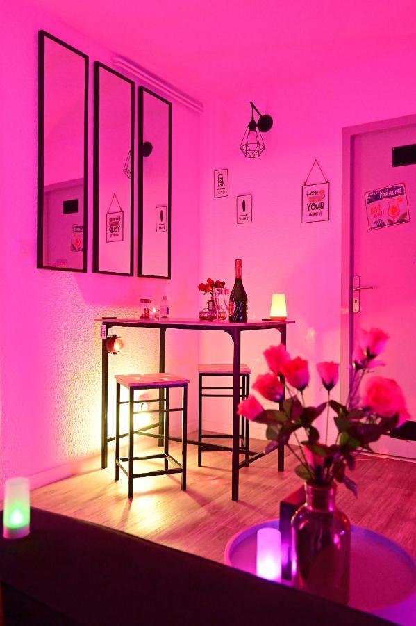 Luxe Sauna Privatif Et Grand Bain Jacuzzi A Deux A Biscarosse Plage Pour Nuit Romantique Avec Decoration Led Et Bougies ビスカロッス エクステリア 写真